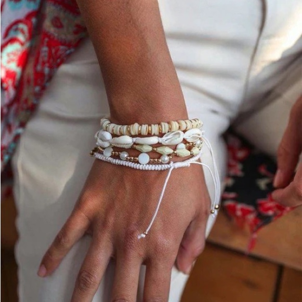 Jayla Beaded Shell Stack Bracelet